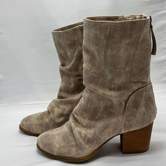 Tan Mid Calf Faux Snake Slouch Very G Heeled Boots - Picture 5 of 9